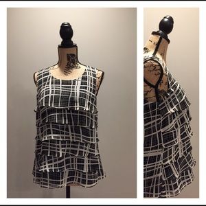 Coldwater Creek sz8 Black white top sleeveless